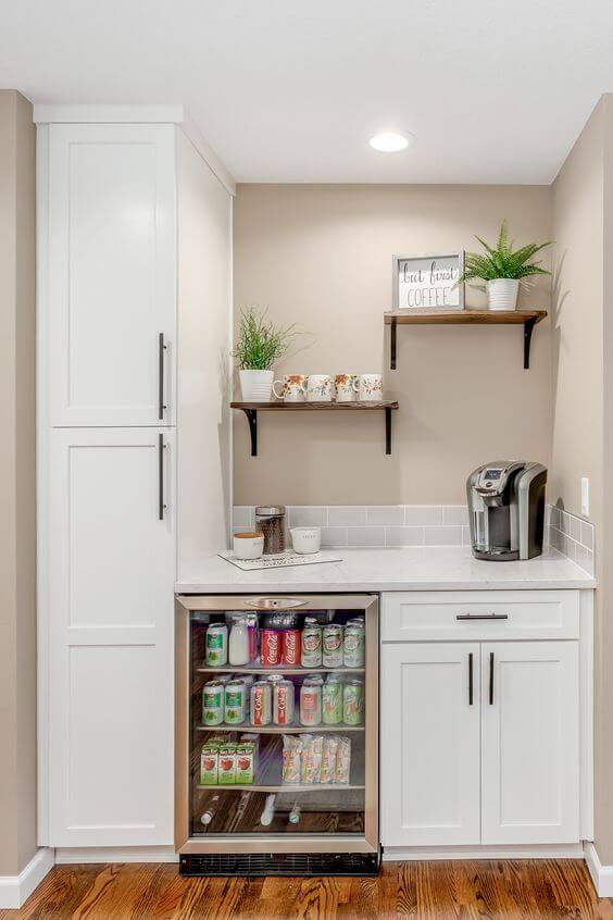 17+ Insanely Smart DIY Home Coffee Bar Ideas