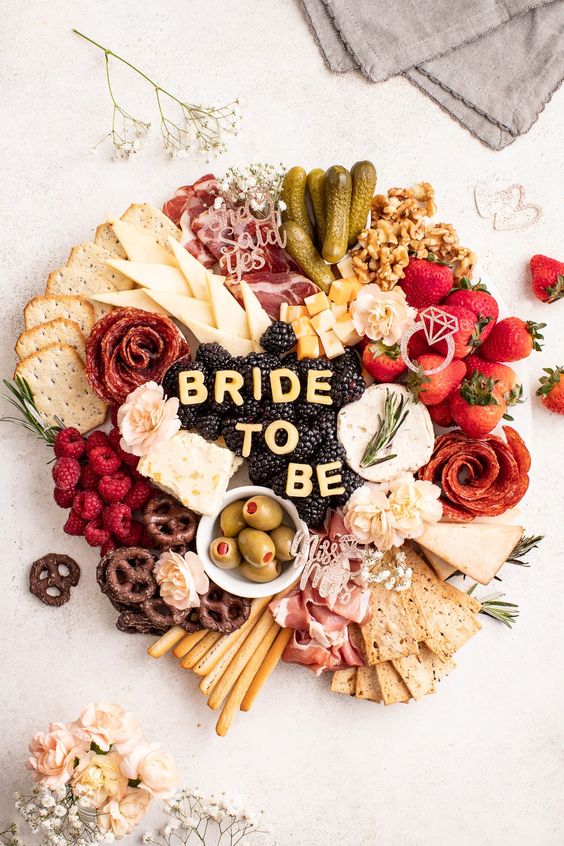 17+ Insanely Genius Charcuterie Letterboard Ideas To Copy