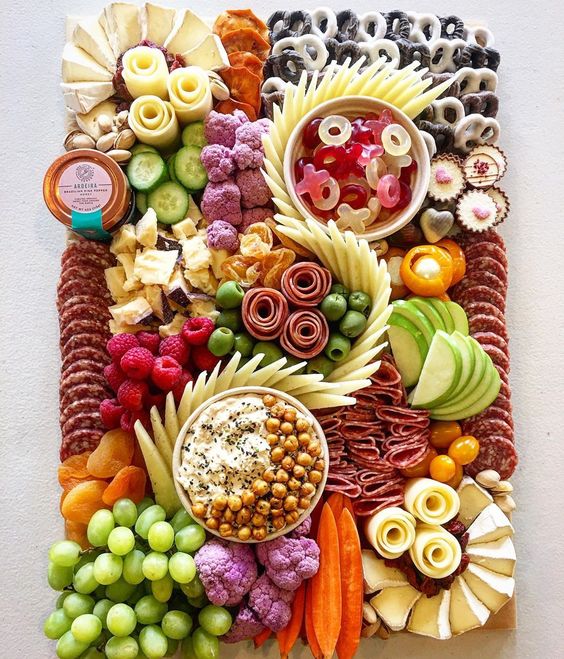 21+ Insanely Good Graduation Charcuterie Boards That Will Feed A Crowd