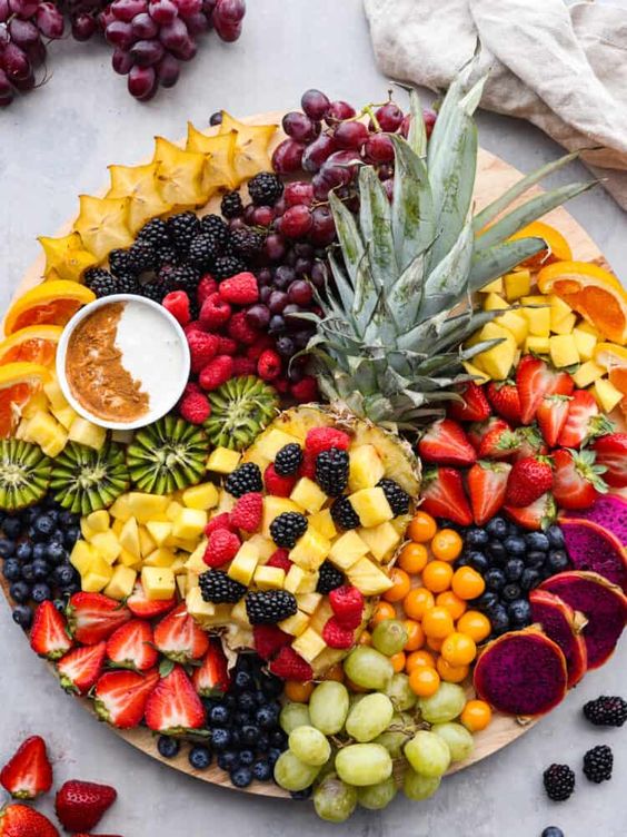 21+ Insanely Pretty Charcuterie Fruit Board Ideas For Your Party